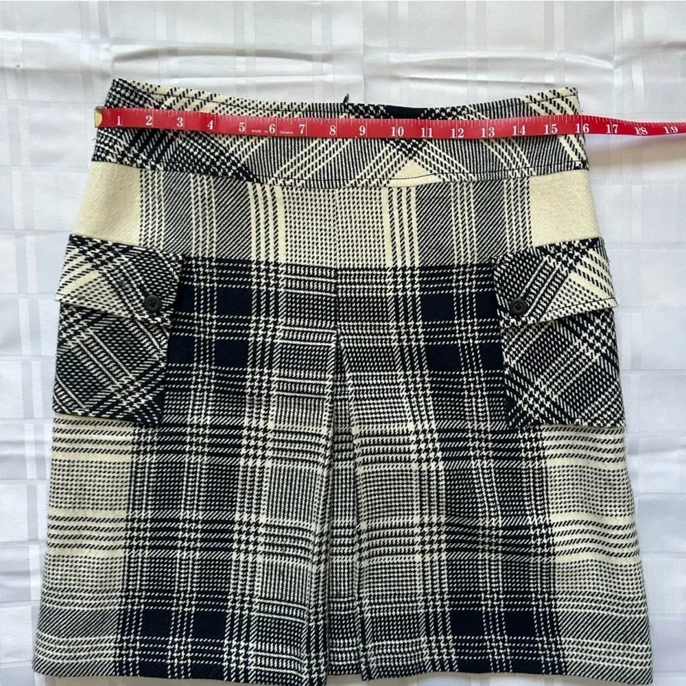 Dalia Vintage Black & White Tweed Cargo Pocket Knit Mini Skirt - Picture 5 of 12